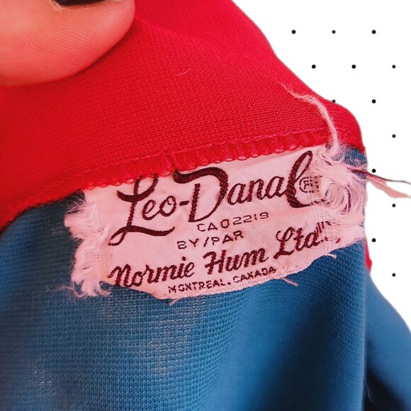 Vintage Teal button up dress with matching belt - Picture 8 of 8